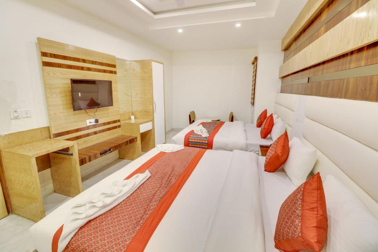 Hotel York Legacy -3 Minutes Walk From New Delhi Railway Station 'The 5 Star Ambience' Newly Built ภายนอก รูปภาพ