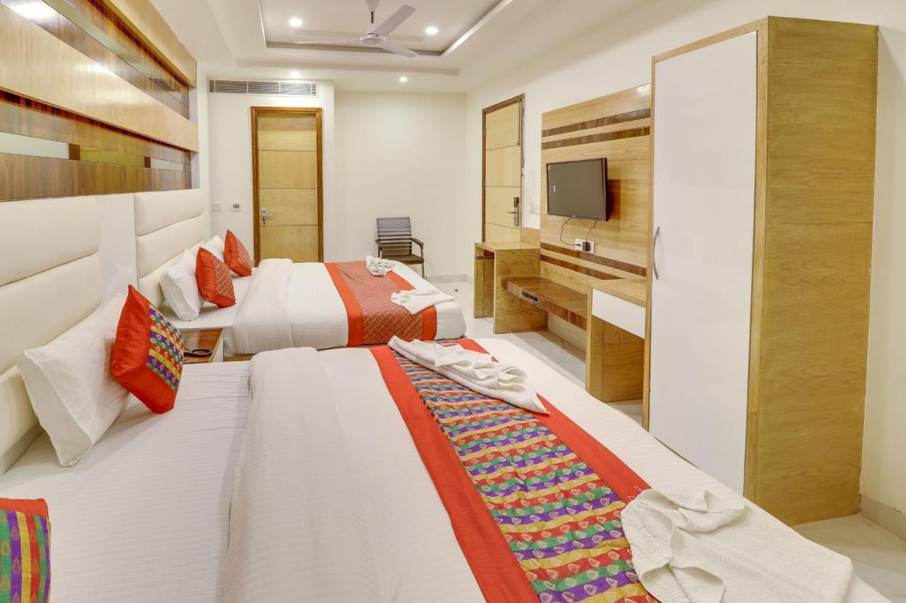 Hotel York Legacy -3 Minutes Walk From New Delhi Railway Station 'The 5 Star Ambience' Newly Built ภายนอก รูปภาพ